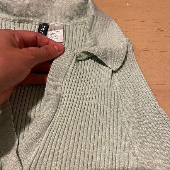 H&M Divided Collared Ribbed Top - Picture 3 of 5